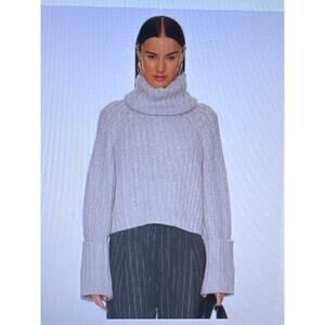 L’Academia Revolve Idriya Cropped Tunnel Funnel Neck Chunky Sweater S Grey